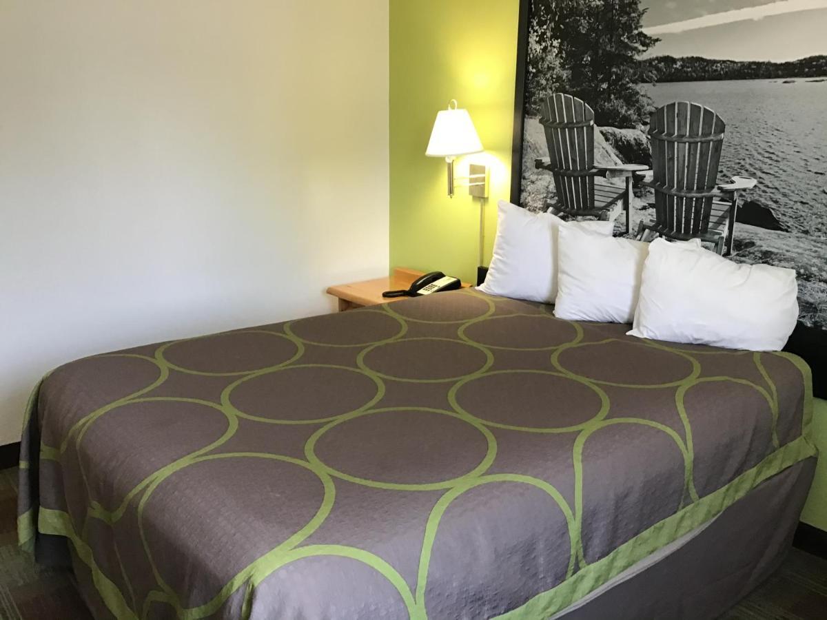 Super 8 By Wyndham Powell Otel Dış mekan fotoğraf