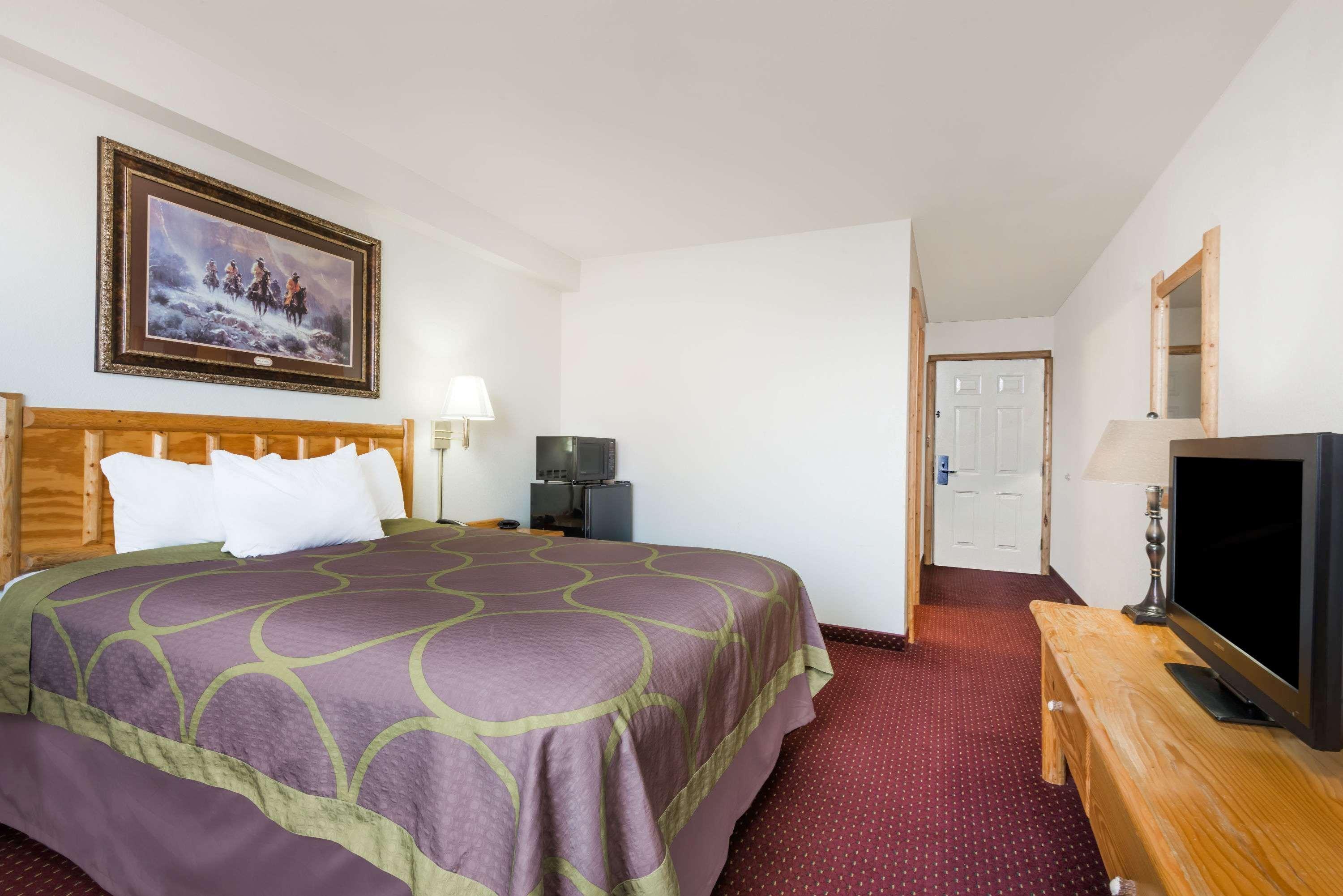 Super 8 By Wyndham Powell Otel Dış mekan fotoğraf